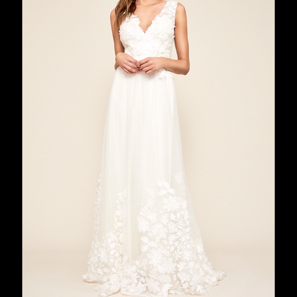 Tadashi Shoji Wedding Dress - Picture 1 of 8